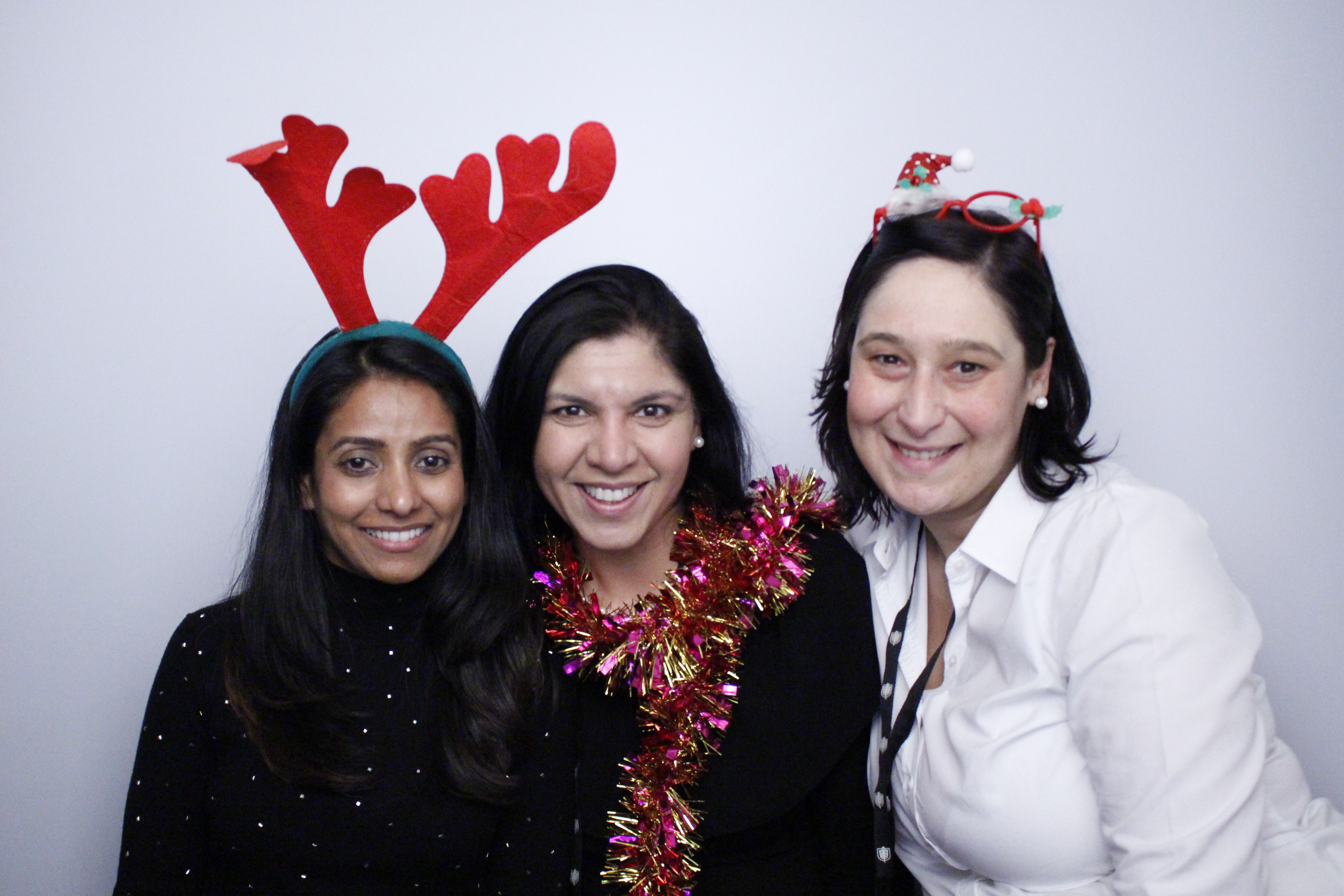 Hult EMBA Year 1 Christmas Dinner | View more photos from the event at gallery.myphotoboothexperience.co.uk/u/MyPhotoBoothExperienceLtd/Hult-EMBA-Year-1-Christmas-Dinner